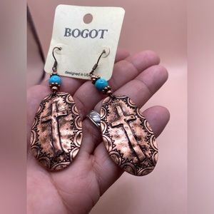 Copper tone embossed cross color turquoise hook back